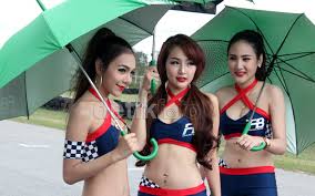 Trending: sicantik ngocok kontol bergiliran part  ^  link twitter ##Kos-kosan@